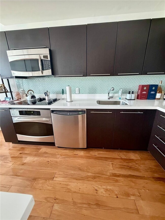 Photo - 90 SW 3rd St Unit 3012