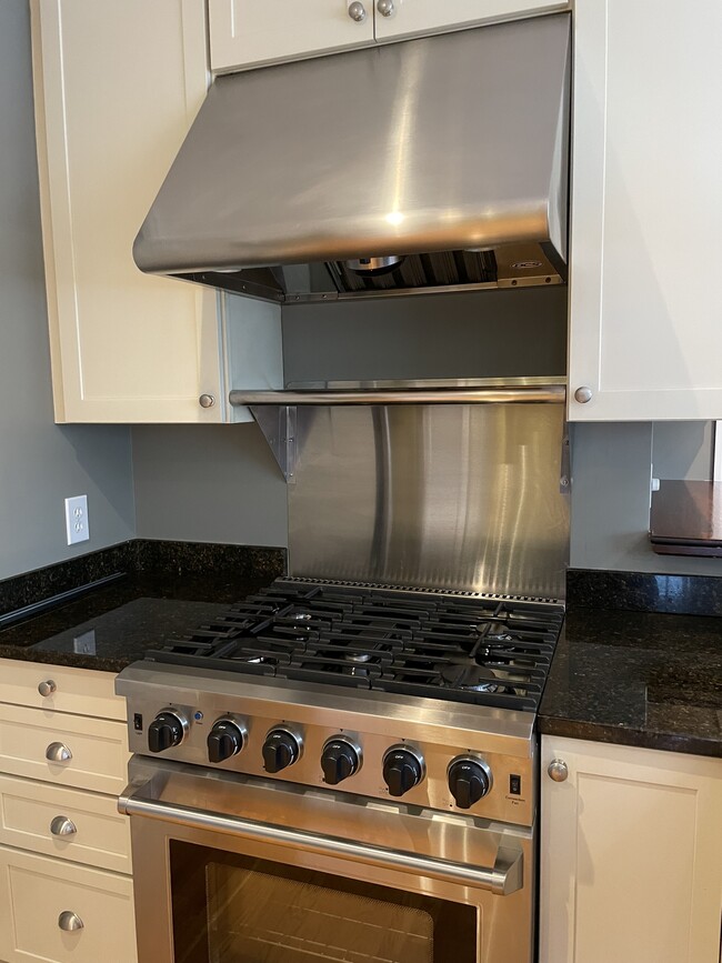 Photo - 36 Gerald Rd Unidad 2