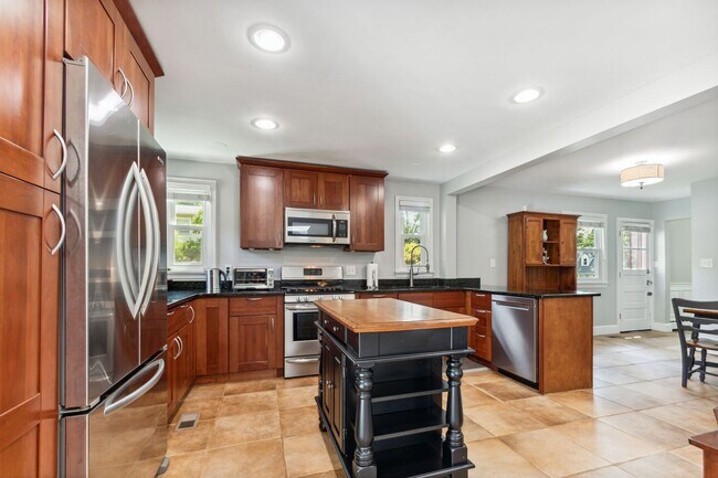 Photo - Cute Cape Cod Close to Forest Glen Metro w/huge backyard!
