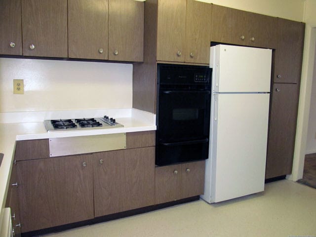 Building Photo - The Greenbriar Rental