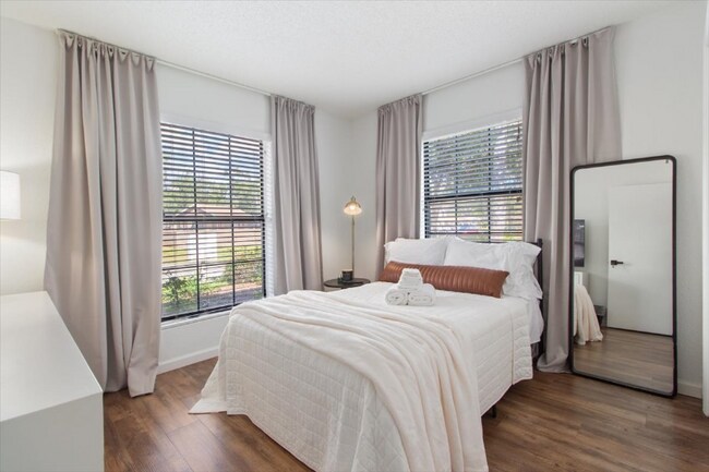 Photo - 5322 Bradbury Ct