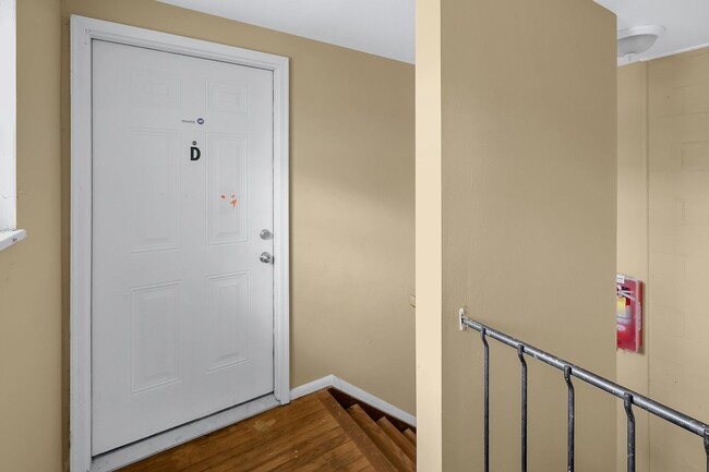 Photo - 187 Currier Dr Unidad 187D
