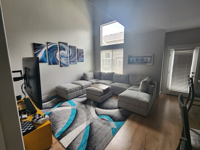 Photo - 3726 W 1650 N