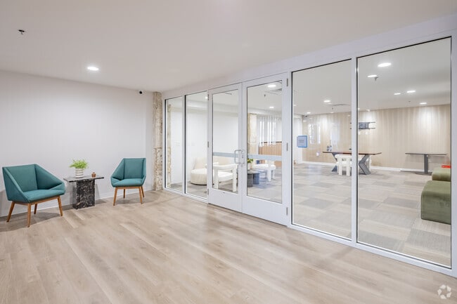 Leasing Office