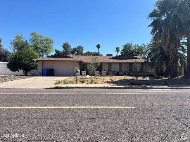 Building Photo - 4059 E Cholla St Rental