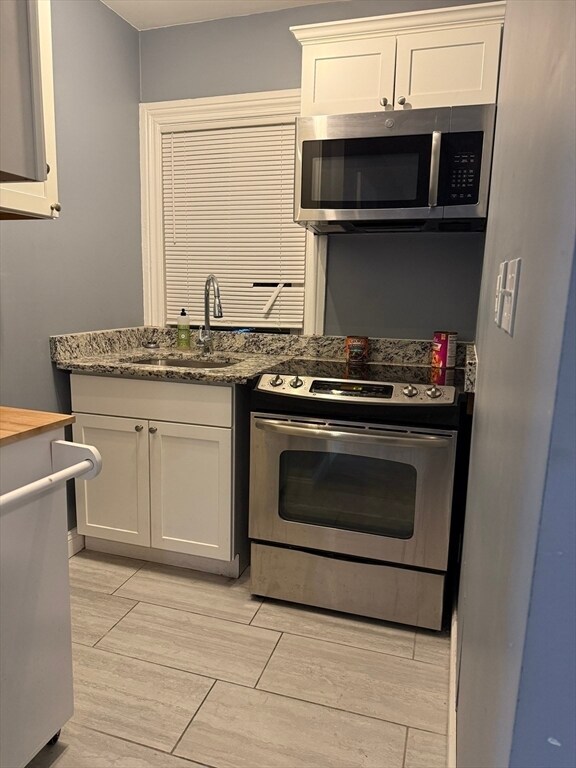 Photo - 415 Weeden St Unit 2