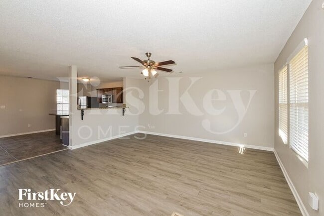 Photo - 7760 Freehold Dr