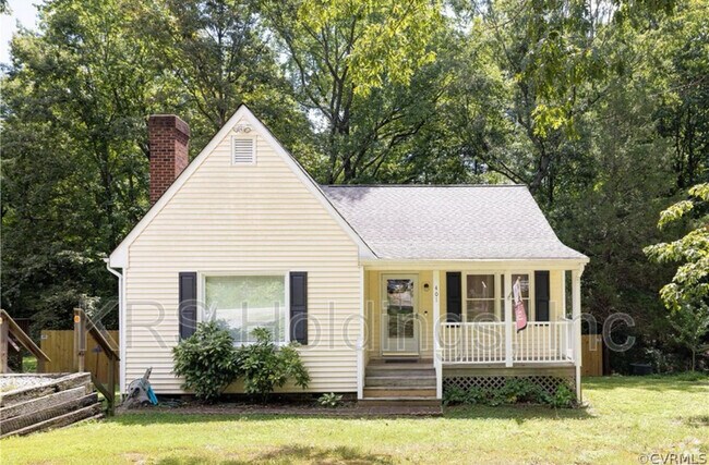 Building Photo - 401 Grinell Dr Rental