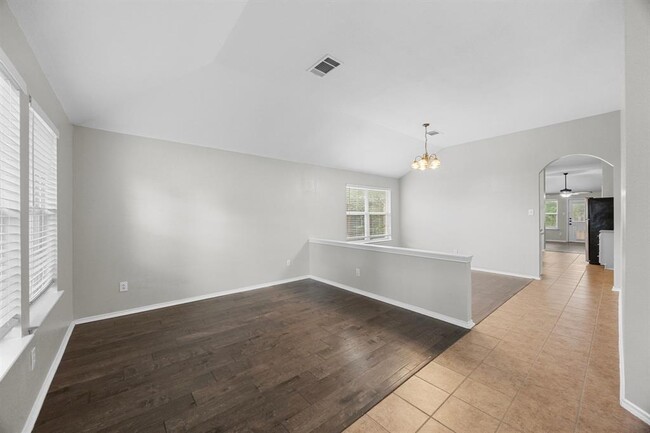 Photo - 119 Aguilar Dr