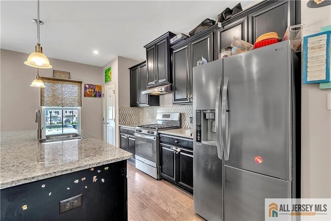 Photo - 605 Bayside Ct Unit 605