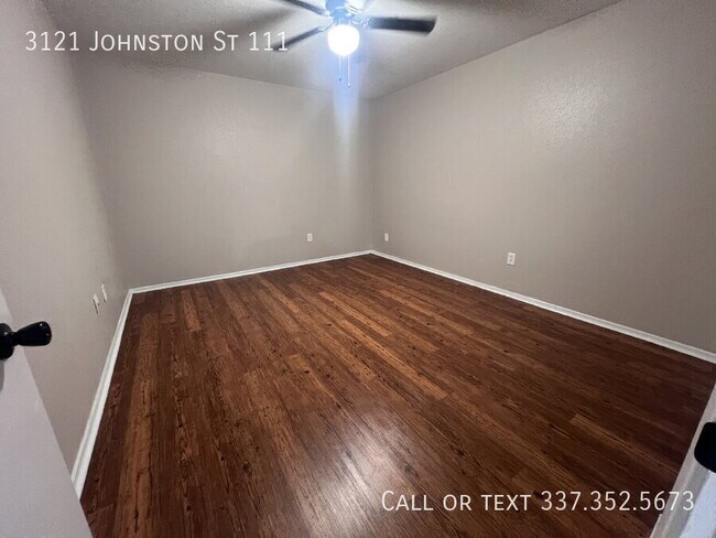 Photo - 3121 Johnston St