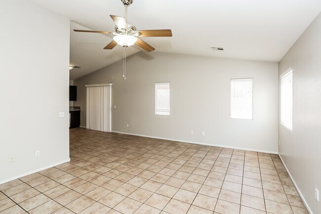 Photo - 5420 Pepperpike Ave