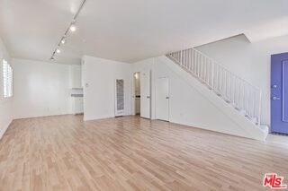 Photo - 710 Pier Ave