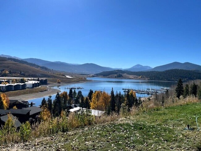 Photo - Winter Seasonal Rental- Summit Yacht Club 37 Unit 37
