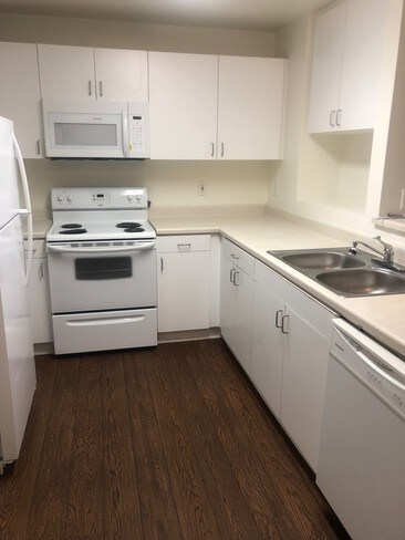 Magnolia Gardens Senior Community