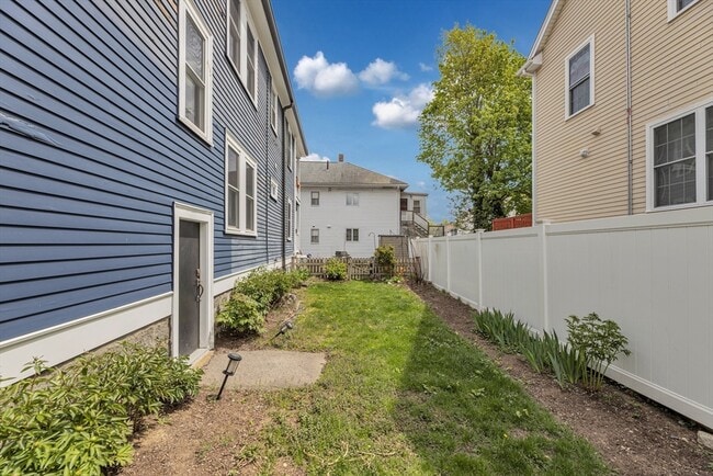 Photo - 248 Roslindale Ave Unit 1
