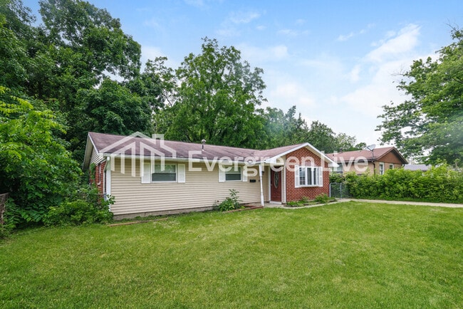 Photo - 1101 Rossiter Dr
