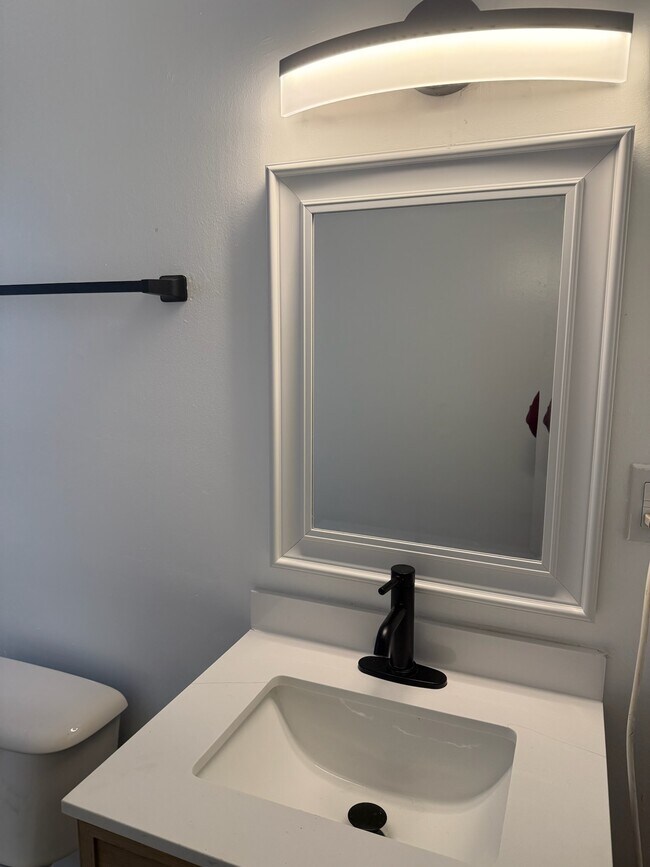 Photo - 62 Birchwood Ln