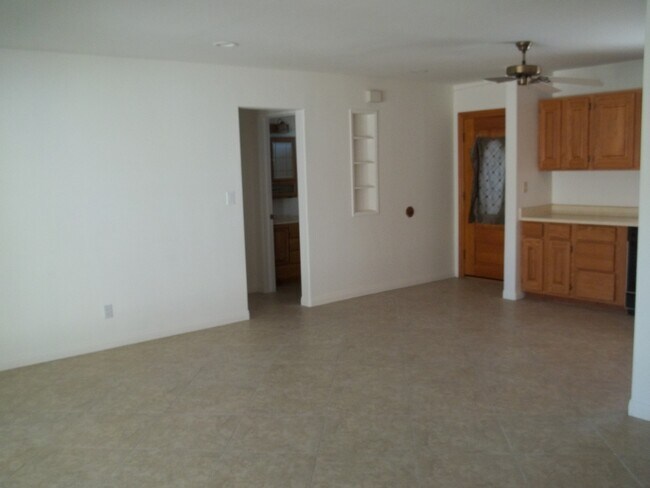 Photo - 2176 Farwell St Unit Studio