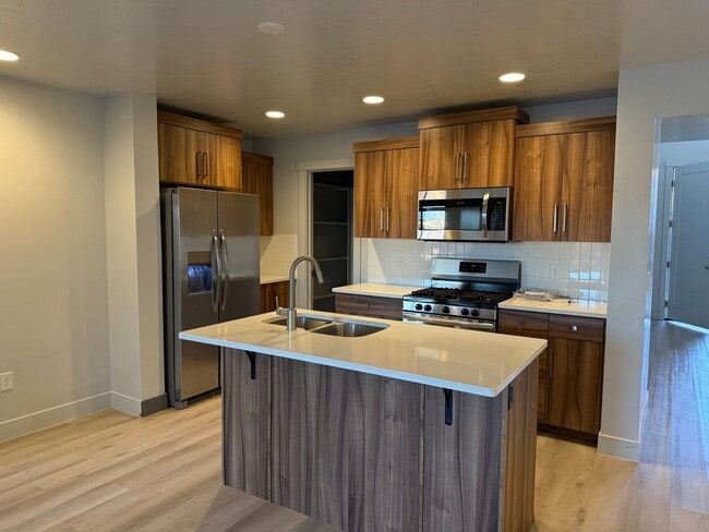 Photo - Single Family Home in Desert Canyons - Dogs Allowed