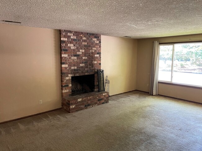 Photo - 3605 NW Tyler Pl