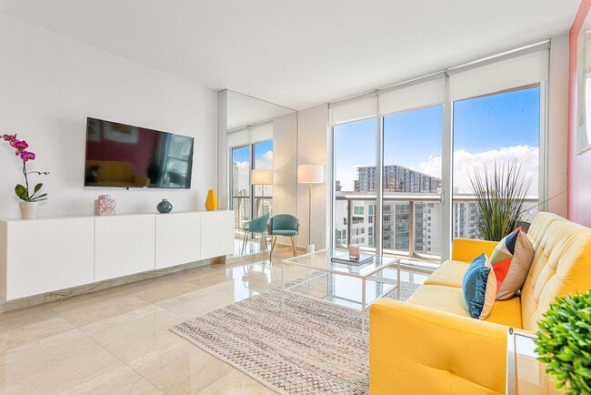 Photo - 485 Brickell Ave Unit ID1240538P
