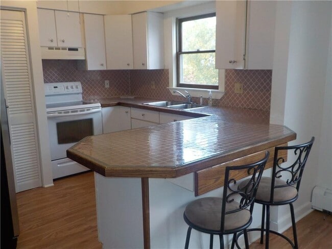 Photo - 1014 Park Ave Unit 1