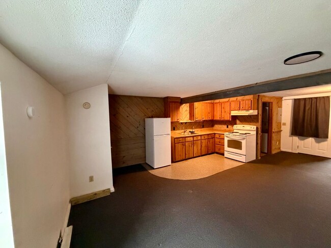 Photo - 748 Calef Hwy Unidad 5