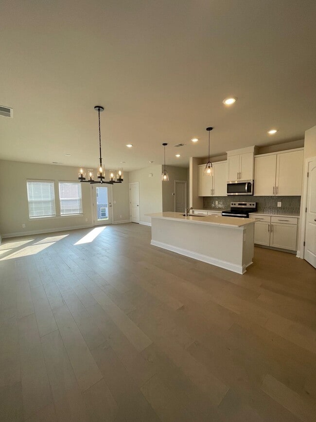 Photo - 2306 Yukon Ct