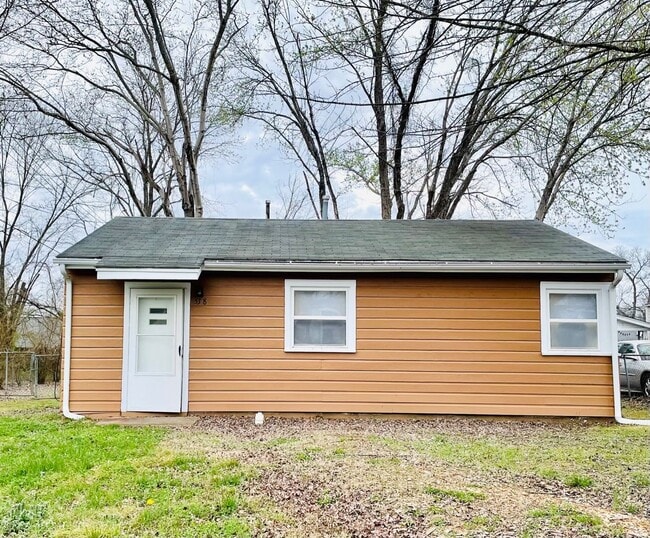 A place to call your own ** Section 8 appr... - A place to call your own ** Section 8 appr... Casa
