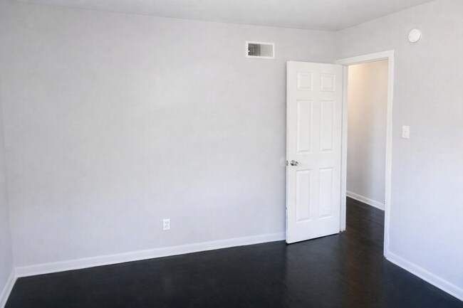 Photo - 1219 E Cherry St