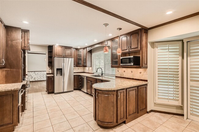 Building Photo - 8086 S Vance Ct Rental
