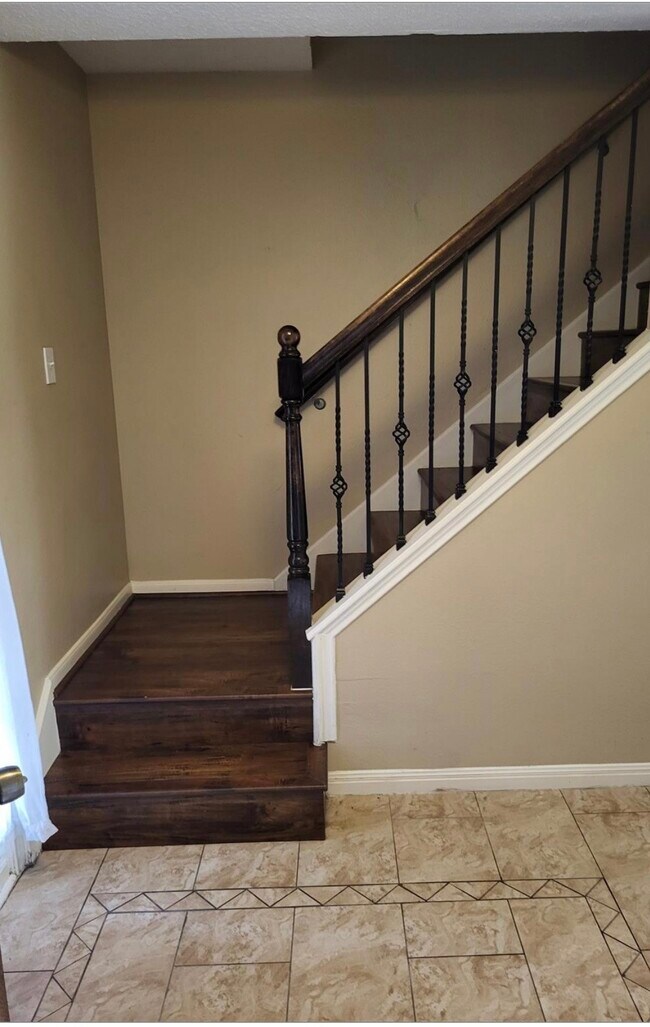 Photo - 18843 Appletree Hill Ln