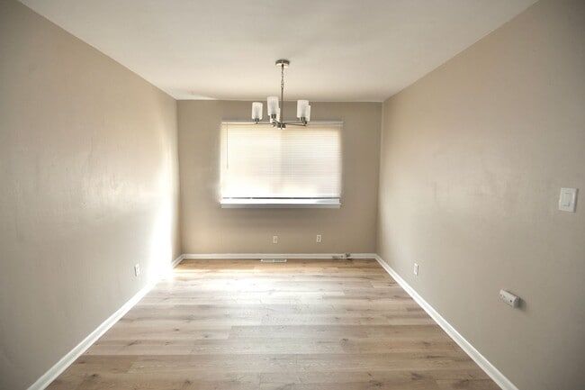 Photo - 278 Appian Ave