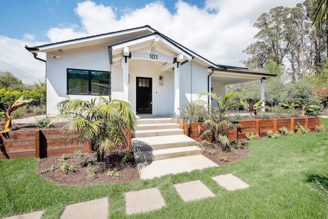 Exquisite Custom ADU in Santa Barbara – Pr... - Exquisite Custom ADU in Santa Barbara – Pr... Casa