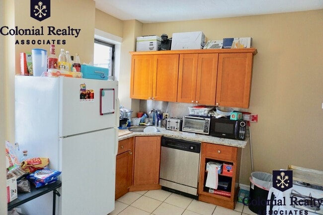 Photo - 17 Highgate St Unit 3