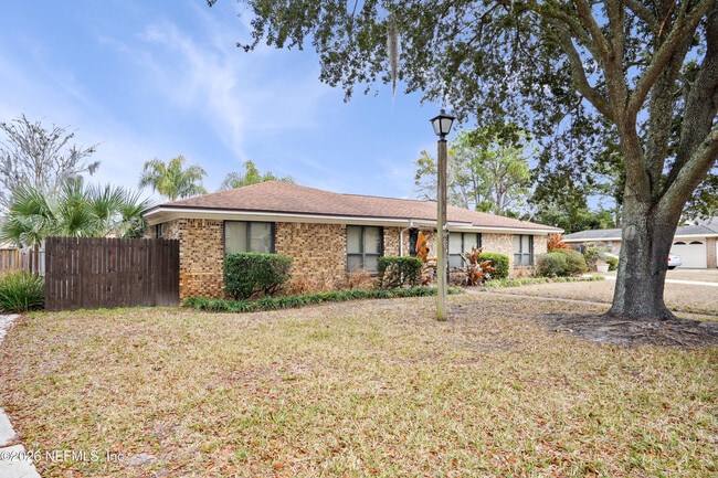 Photo - 6717 Lenczyk Dr