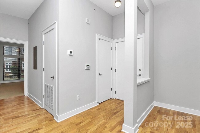 Photo - 712 N Davidson St