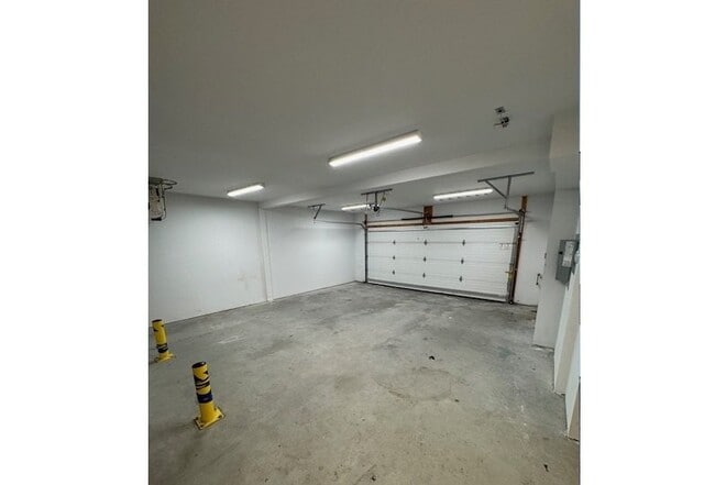 Photo - 3386 Sharatin Rd