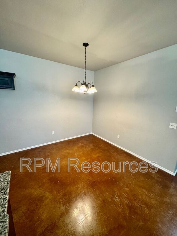 Photo - 1818 Post Oak Rd