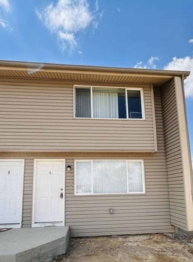 Building Photo - 112 Skyline Dr Unit 112 A