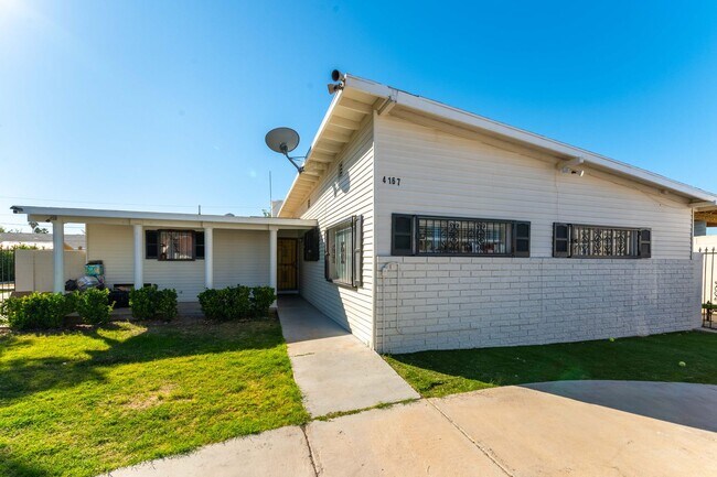 Photo - Historic Neighborhood + Utilities Included...