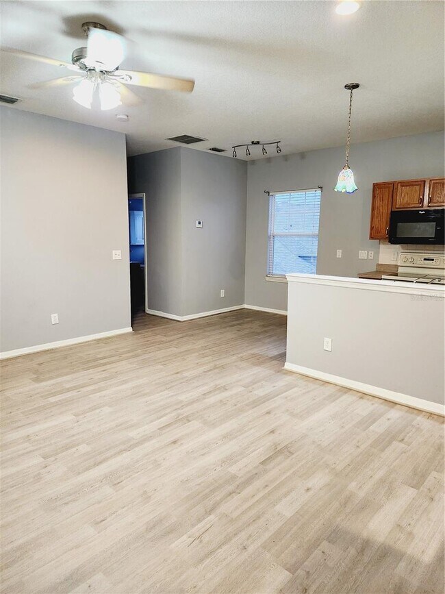 Photo - 1014 Persimmon St