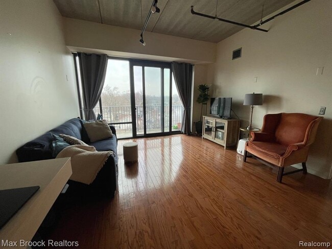 Photo - 101 Curry Ave Unit 510