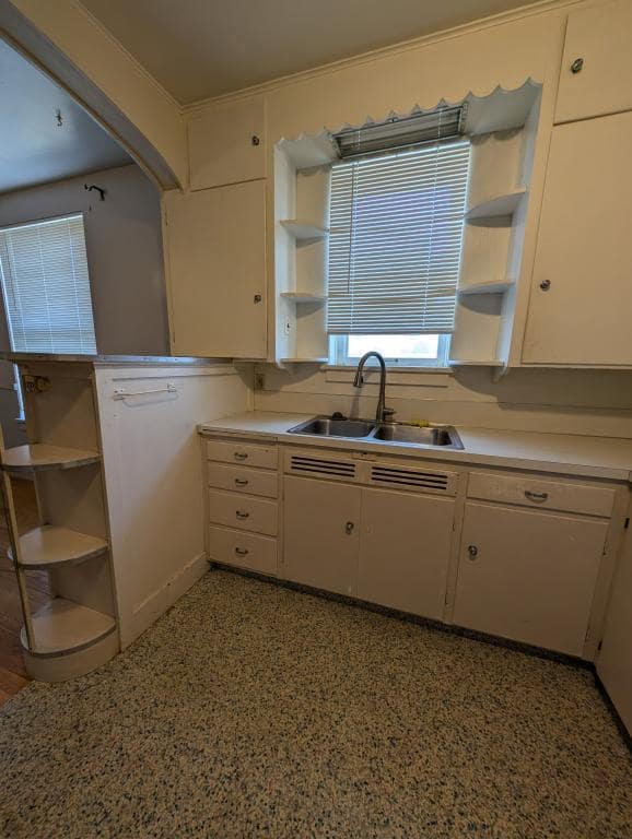 Photo - 301 S 3rd Ave