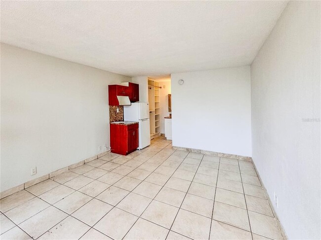 Photo - 7900 S Orange Blossom Trail Unidad 2066