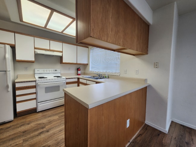 211 Michael Grove Ave Unit 1A