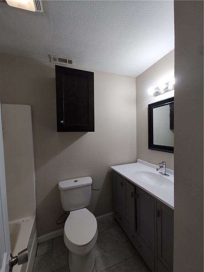 Photo - 4096 Delmon Ln