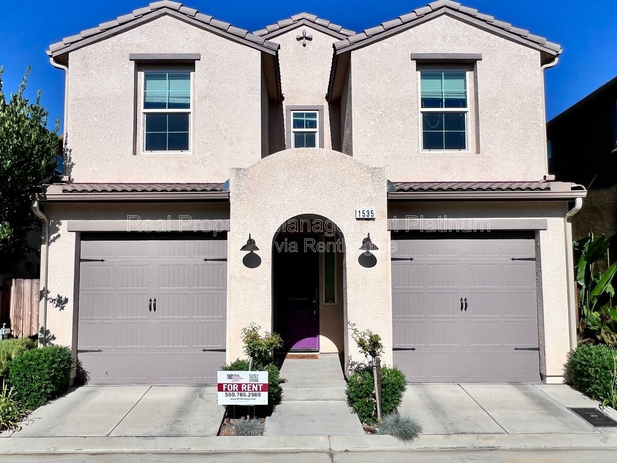 Photo - 1535 Zenith Point