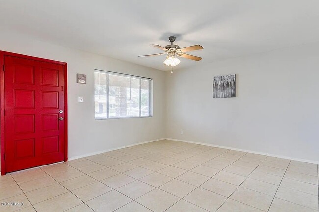 Photo - 4912 W Tuckey Ln